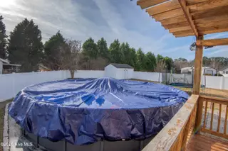 3404 Brownstone Court, Greenville, NC 27858 – photo 10: 3404-Brownstone-4402