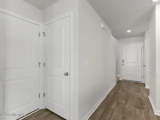 5791 Harebell Road Unit 150, Leland, NC 28451 – photo 6: 5 foyer (2)