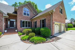 808 Llewellyn Drive, Trent Woods, NC 28562 – photo 8: 808 Llewellyn Drive, Trent Woods, NC