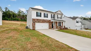 1043 Misty Creek Drive, Aberdeen, NC 28315 – photo 2: dr-horton-lot-37-1043-misty-creek-drive-