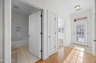 5341 Christian Drive, Wilmington, NC 28403 – photo 6: 4_foyer