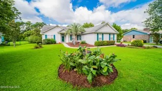 850 Meadow Lane SW, Calabash, NC 28467 — 3-bedroom home in Carolina Cove, Calabash, NC, photo 3 of 28