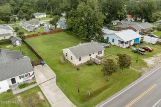 909 N 20th Street, Morehead City, NC 28557 – photo 2: 5-web-or-mls-DJI_0780