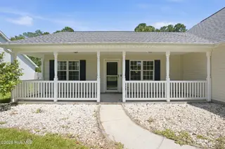 1116 Tebo Road, New Bern, NC 28562 – photo 3: Front porch