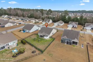 2086 Castlebridge Court NW, Calabash, NC 28467 — 3-bedroom home in Spring Mill, Calabash, NC, photo 5 of 59: 2086 castlebridge ct nw - 05