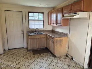 3616 Williams Street, Farmville, NC 27828 – photo 10: kitchen