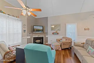 117 NE 33rd Street, Oak Island, NC 28465 – photo 8