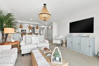 1550 Salter Path Road 405, Indian Beach, NC 28512 – photo 13: 16-web-or-mls-590A9521