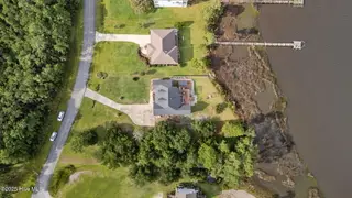413 Pelican Harbor Road, Beaufort, NC 28516 — 3-bedroom home in Wards Creek Plantation, Beaufort, NC, photo 4 of 30: Aerial Overhead