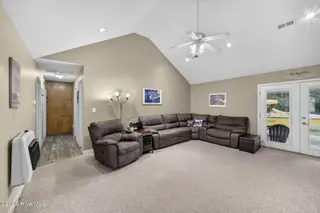 116 Lee Circle, Elizabeth City, NC 27909 – photo 6: 37-web-or-mls-116-lee-cir
