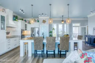 1509 New River Inlet Road, North Topsail Beach, NC 28460 – photo 18: 1509 NRIR - Interior - Edited_17