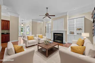 906 Taberna Circle, New Bern, NC 28562 – photo 4: 906 Taberna Circle, New Bern, NC 28562