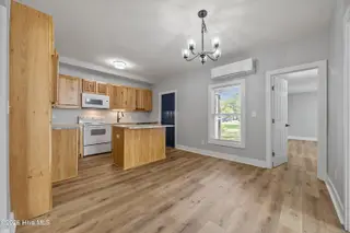 723 N Market Street, Washington, NC 27889 – photo 11: 725 kitchen