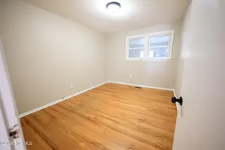 704 Henderson Drive, Jacksonville, NC 28540 – photo 21