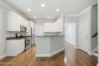 5032 Whitner Drive, Wilmington, NC 28409 — 4-bedroom home in Holly Glen Estates, Wilmington, NC, photo 21 of 57