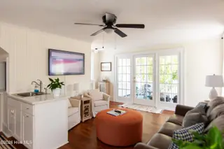 704 E Front Street, New Bern, NC 28560 – photo 15: 20240423-_MG_9083