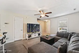221 Glen Cannon Drive, Jacksonville, NC 28546 – photo 12: DSC00678