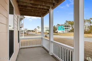 1305 Barnacle Lane, Morehead City, NC 28557 – photo 10: 15-web-or-mls-1S3A6900