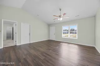 248 Sweet Gum Lane, Richlands, NC 28574 – photo 11: 11_living room
