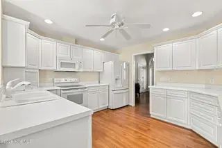 4315 Tillson Road, Wilmington, NC 28412 — 3-bedroom home in Georgetowne, Wilmington, NC, photo 5 of 46: 40-web-or-mls-DSC07696