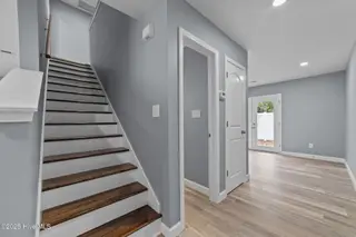 1113 Grovemont Drive G4, Greenville, NC 27834 – photo 4: 8-web-or-mls-LHV_0353