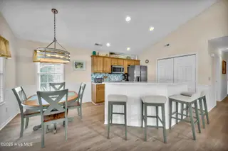 732 Ocracoke Drive, Wilmington, NC 28412 – photo 10: Kitchen/Dining Area