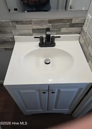 471 Hunting Green Drive, Jacksonville, NC 28546 – photo 10: new sink