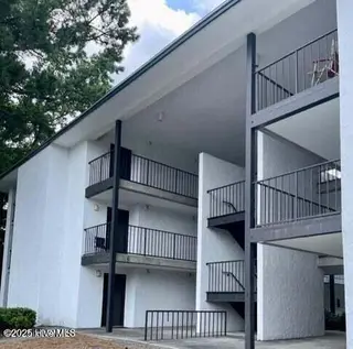 460 Racine Drive 2 Units, Wilmington, NC 28403 — 4-bedroom home in Campus Edge, Wilmington, NC, photo 10 of 16