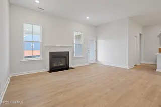 9247 Salty Breeze Place, Leland, NC 28451 — 3-bedroom home in Grand Park, Leland, NC, photo 15 of 47: 19-2068 Bull City Bend [3070747]_19