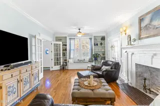 410 S 5th Avenue, Wilmington, NC 28401 – photo 13: 012_410_south_fifth_avenue-09_399