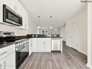 376 Boyington Place Road, Midway Park, NC 28544 — 2-bedroom townhome in Boyington Place, Midway Park, NC, photo 6 of 23: 23-web-or-mls-394-Boyington-Pl-Rd.-27_ed