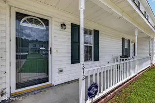 212 Winners Circle S, Jacksonville, NC 28546 – photo 4: 05