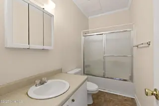129 S 8th Street, Wilmington, NC 28401 — 6-bedroom home in Downtown, Wilmington, NC, photo 24 of 36: 8thS129-9baDanBL33A0337-CR2