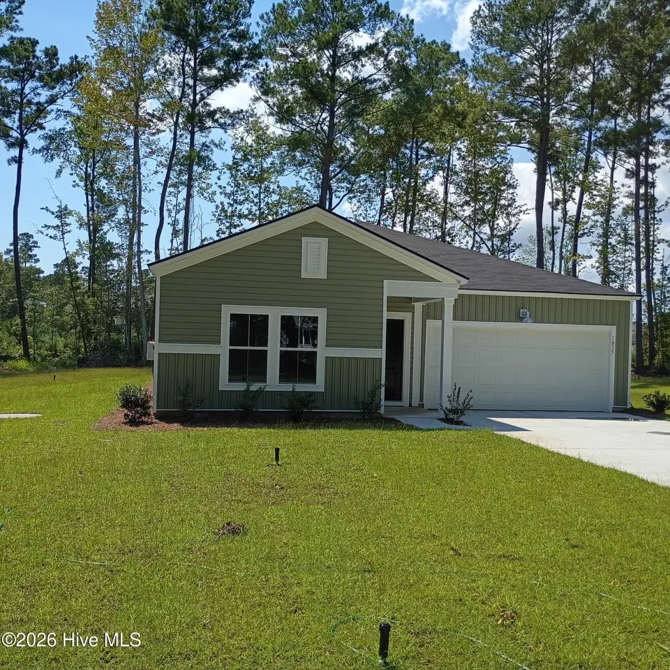 1035 Harbor Drive, Calabash, NC 28467 – photo 1 of 34