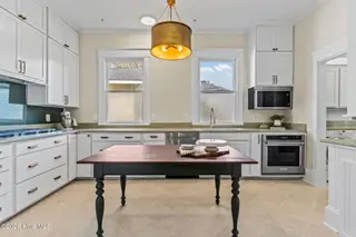 1805 Wrightsville Avenue, Wilmington, NC 28403 – photo 14: 18-web-or-mls-DSC00070