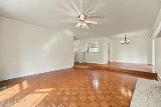 2405 Harness Court, Greenville, NC 27858 — 3-bedroom home in Tucker East, Greenville, NC, photo 20 of 44: Living Room 4