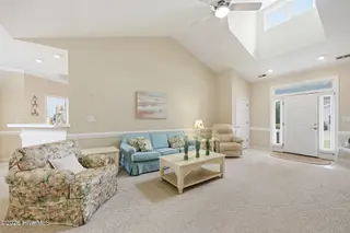 117 Carefree Lane, Morehead City, NC 28557 – photo 8: Living Room