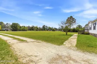116 Aberdeen Lane, Jacksonville, NC 28540 – photo 6: 6_116_Aberdeen_Lane_060