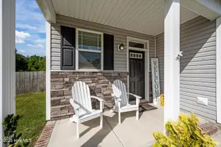 607 Coral Reef Court, Sneads Ferry, NC 28460 — 5-bedroom home in Bridgeport, Sneads Ferry, NC, photo 4 of 65: 8-print-06