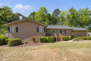 105 Dogwood Drive, Washington, NC 27889 – photo 3: 3-web-or-mls-IMG_4055
