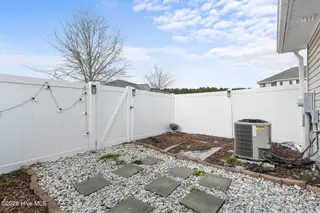 200 Glen Cannon Drive, Jacksonville, NC 28546 – photo 24: glencannon-24