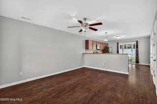 149 Glen Cannon Drive, Jacksonville, NC 28546 – photo 4: 04 (2)