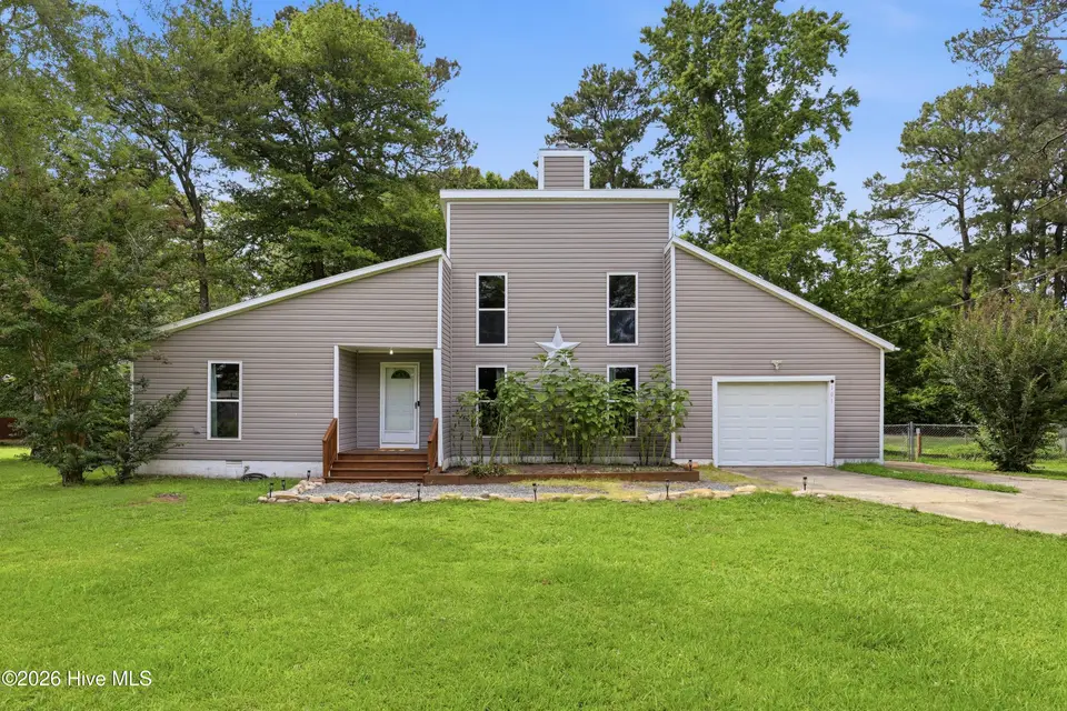 101 Sourwood Road, Goldsboro, NC 27534 – photo 1 of 32: 01-101 Sourwood Rd-1