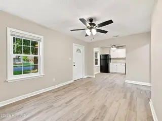 124 Sherwood Road, Jacksonville, NC 28540 – photo 8
