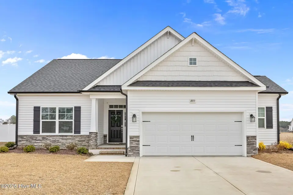 2833 Tucker Hill Drive, Grimesland, NC 27837 – photo 1 of 36: 1-web-or-mls-IMG_1631