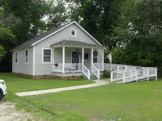 2707 Royall Avenue, Goldsboro, NC 27534 – photo 3: 2707 - B