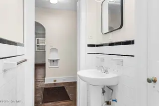 541 N Daughtry Street, Rocky Mount, NC 27801 – photo 16: Bathroom