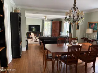 1418 Spencer Avenue, New Bern, NC 28560 – photo 6: Open living/ dining room