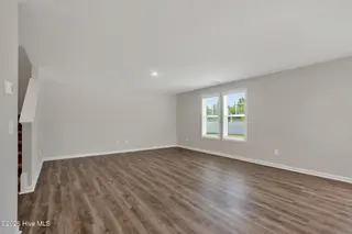 17 W Emily Gardens Drive, Selma, NC 27576 – photo 8: 17 W Emily Gardens Dr(07 of 36)