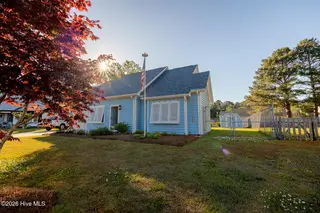 709 Windy Trail, Newport, NC 28570 – photo 2: 709 Windy Trail Exterior (11)